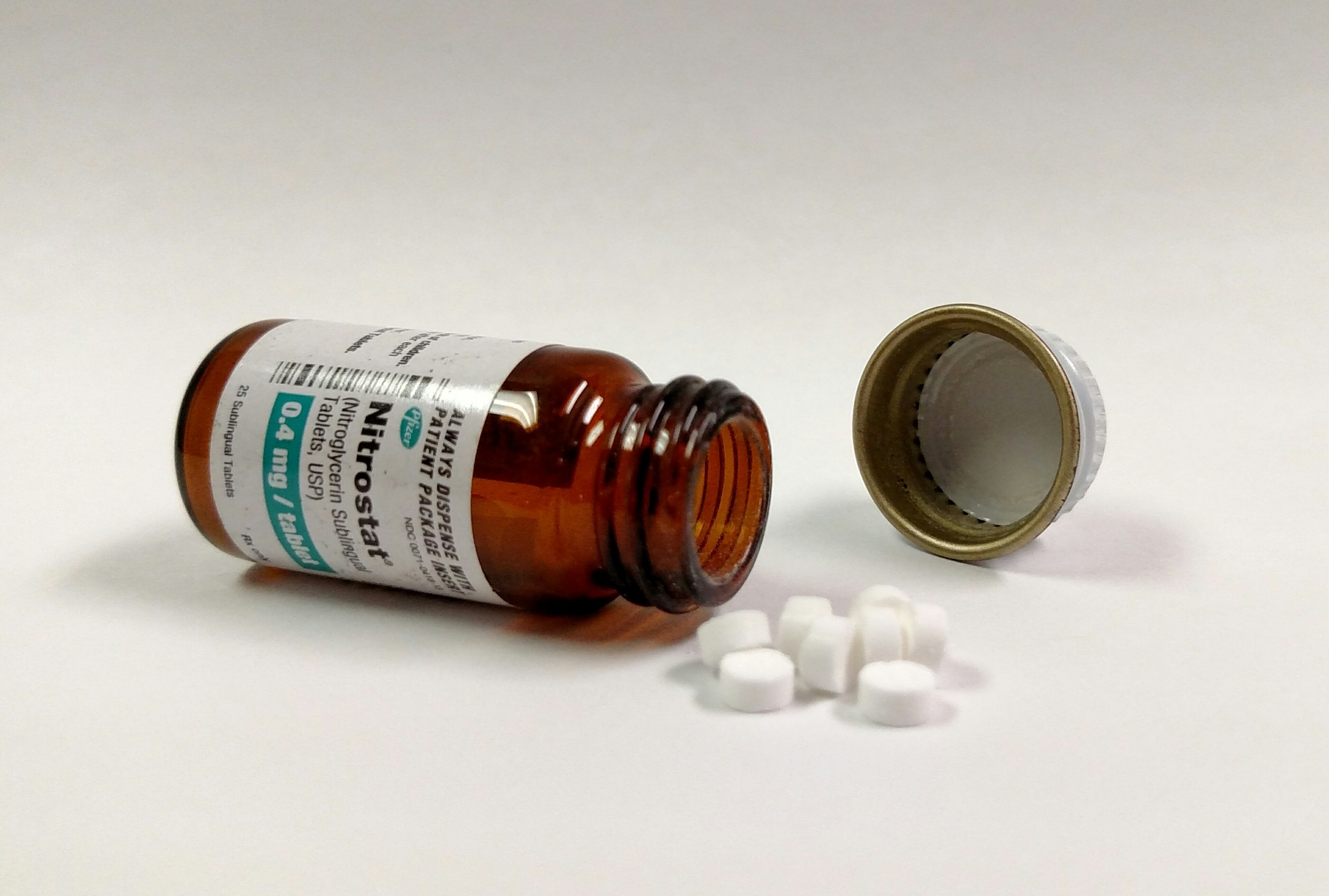 Nitroglycerin Bottle — prescription drug image